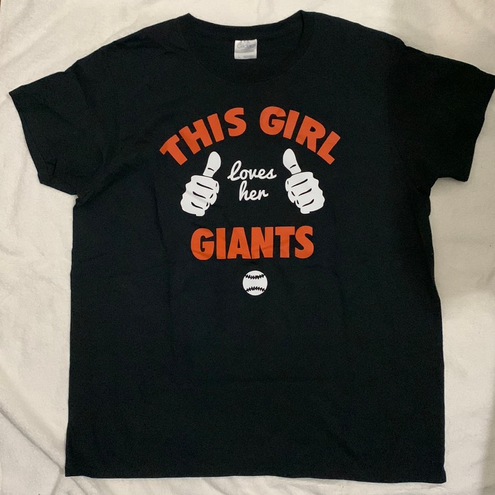 Gildan Ultra Cotton short sleeve T-Shirt black with red and white Print